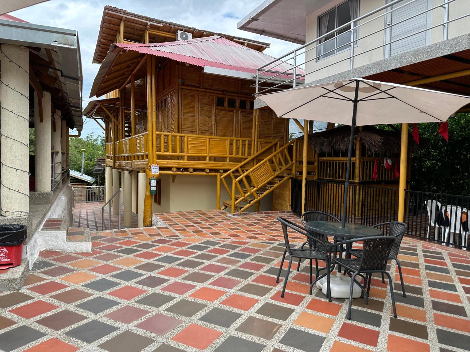 Hv Sueno Real Tatacoa Hotel Villavieja Exterior photo