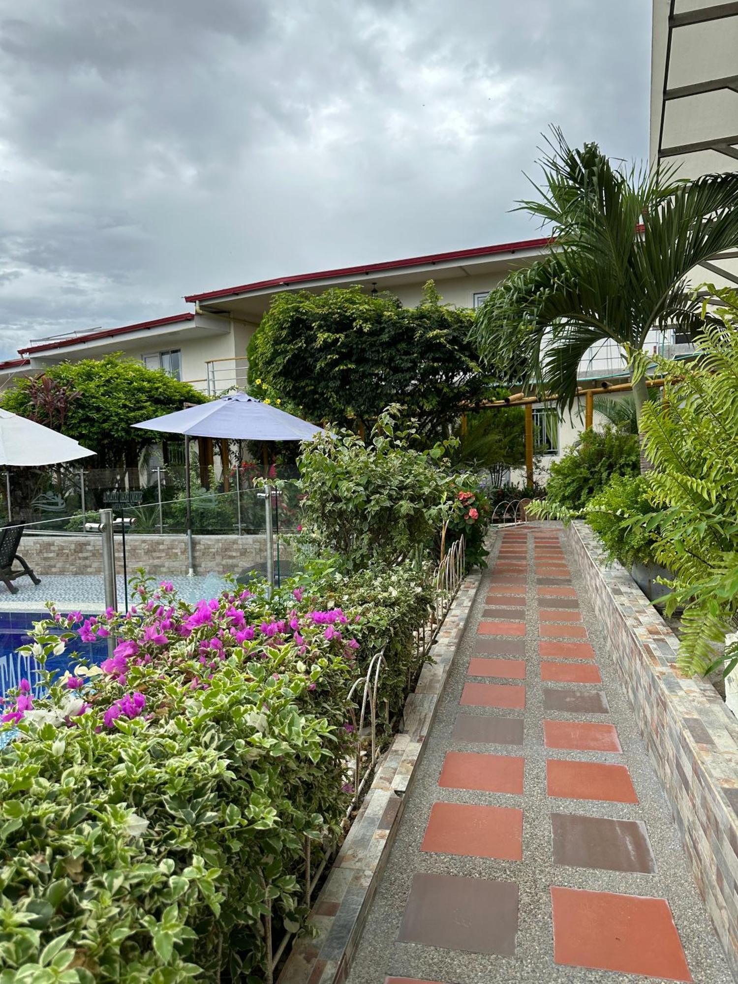 Hv Sueno Real Tatacoa Hotel Villavieja Exterior photo