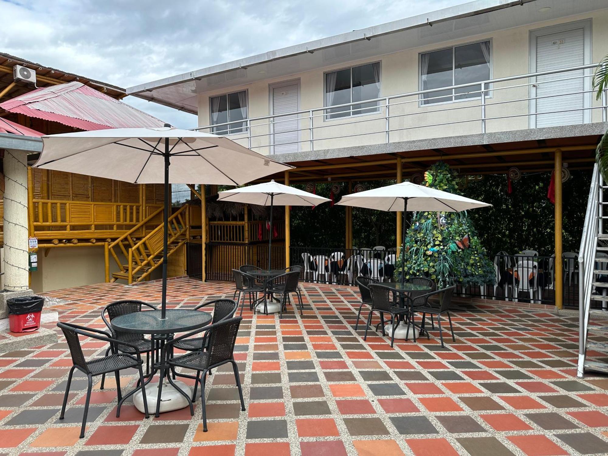 Hv Sueno Real Tatacoa Hotel Villavieja Exterior photo