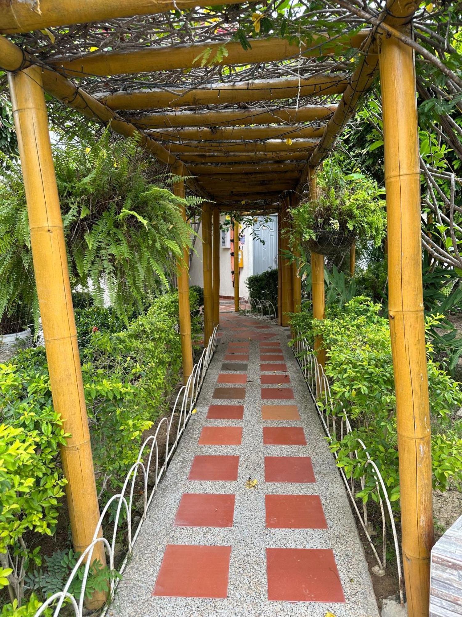 Hv Sueno Real Tatacoa Hotel Villavieja Exterior photo