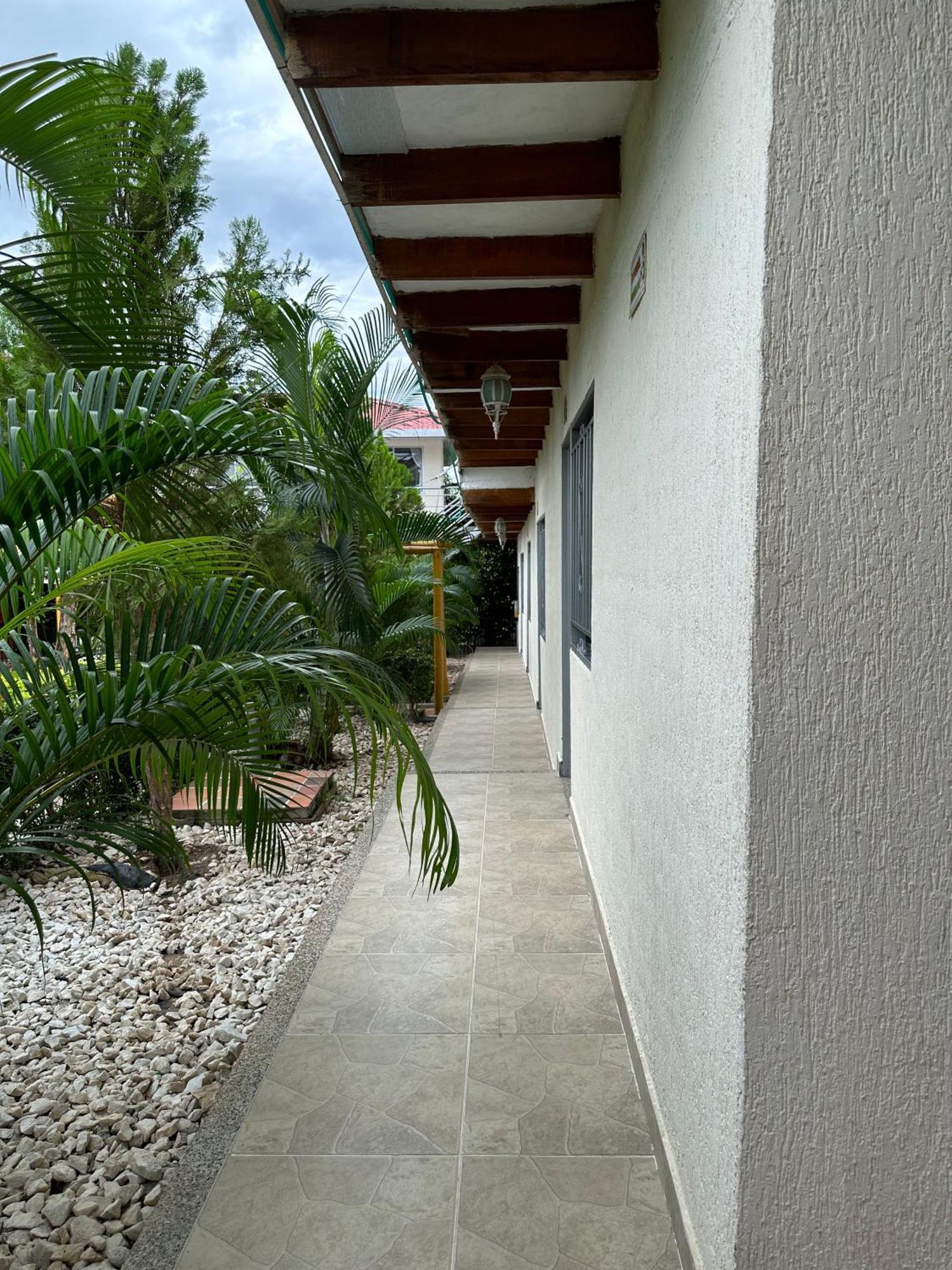 Hv Sueno Real Tatacoa Hotel Villavieja Exterior photo